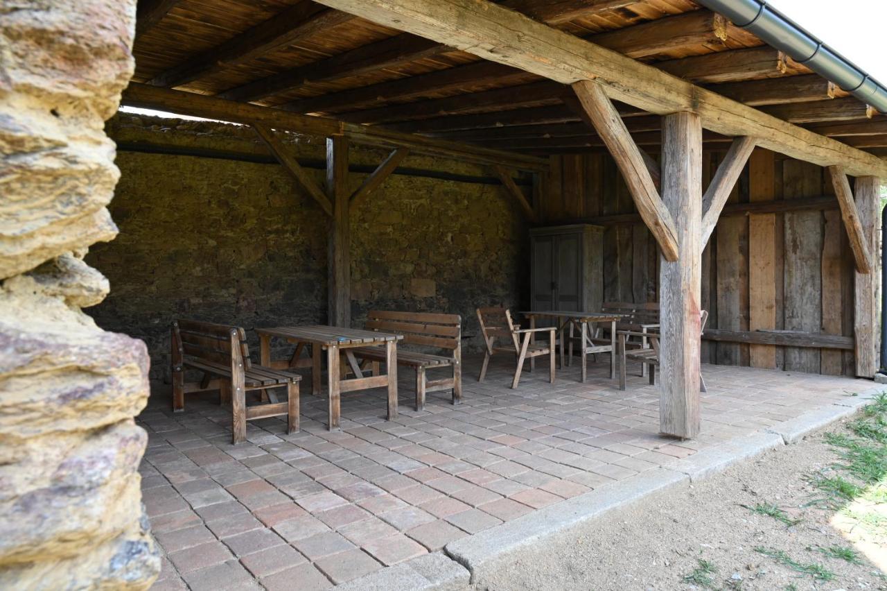 Penzion Mezi řádky Jindřichův Hradec Exterior foto